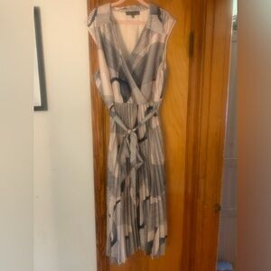 MIDI dress with pleated skirt